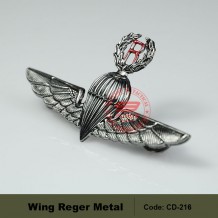 MILITARY WING REGER - CD216
